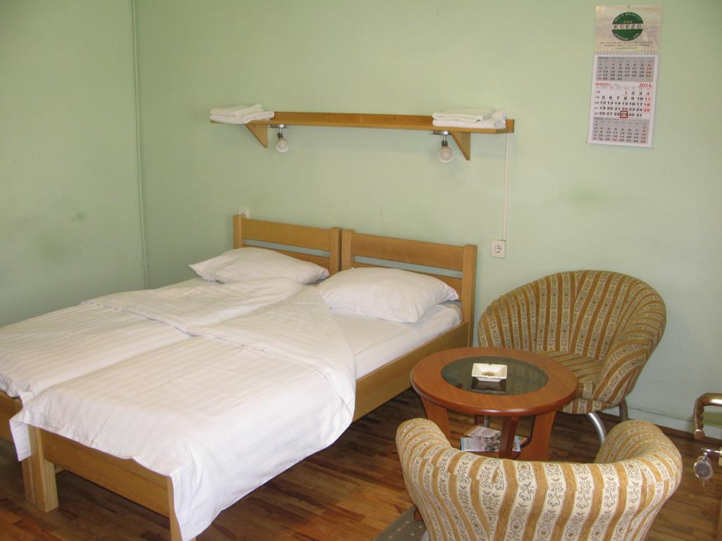 Apartments & Rooms Korzo Slavonski Brod Ngoại thất bức ảnh