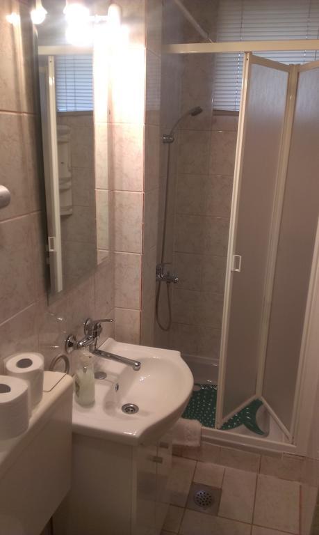 Apartments & Rooms Korzo Slavonski Brod Phòng bức ảnh